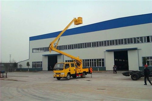 大理高空車租賃服務與綏寧清洗吸污車生產廠家的協同發展